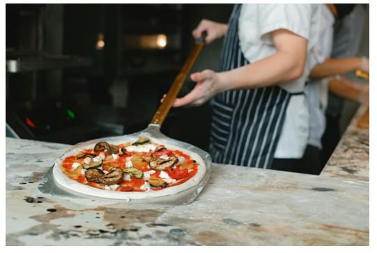 Eficiencia operativa de las pizzerías