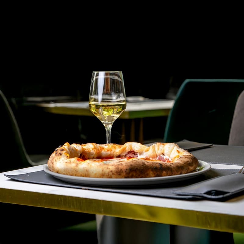 Noche temática-pizzerias